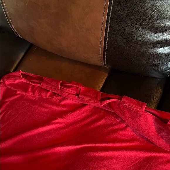 Chic Red Ruffled Top - Picture 2 of 5